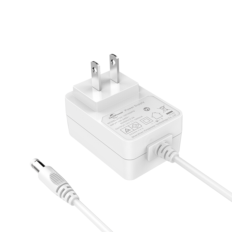 12W 插墙式 日规