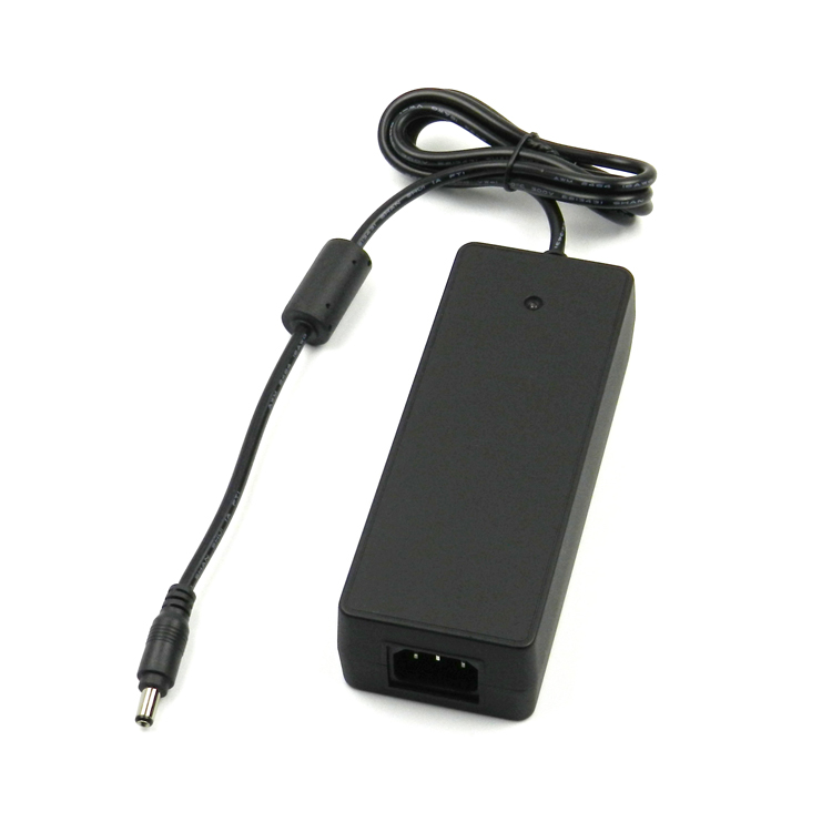 90W 桌面式电源
