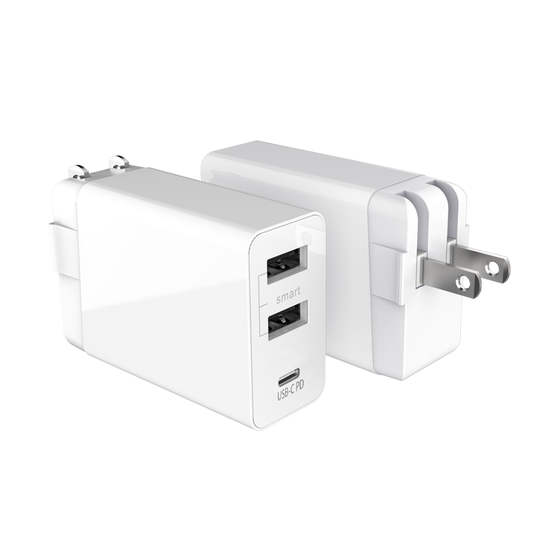 3USB 30W PD充电器