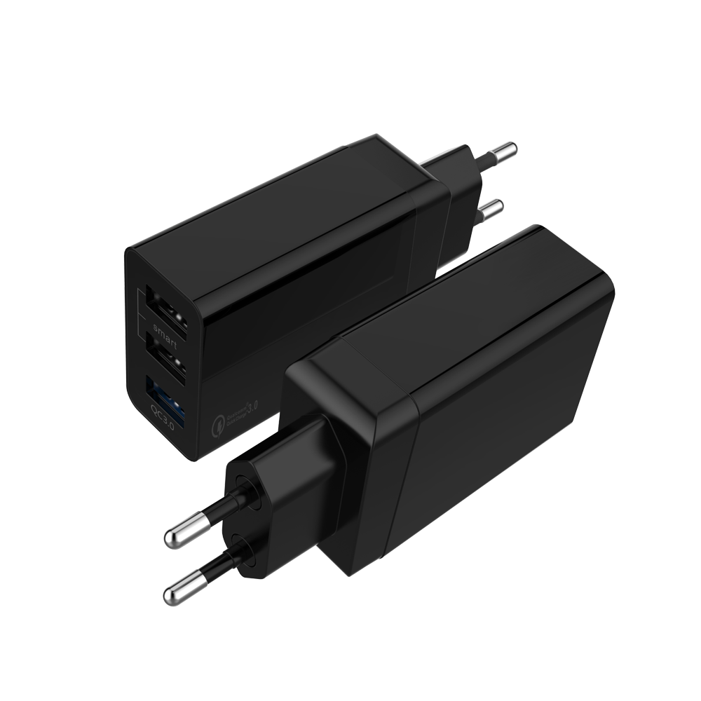 QC3.0 3USB充电器